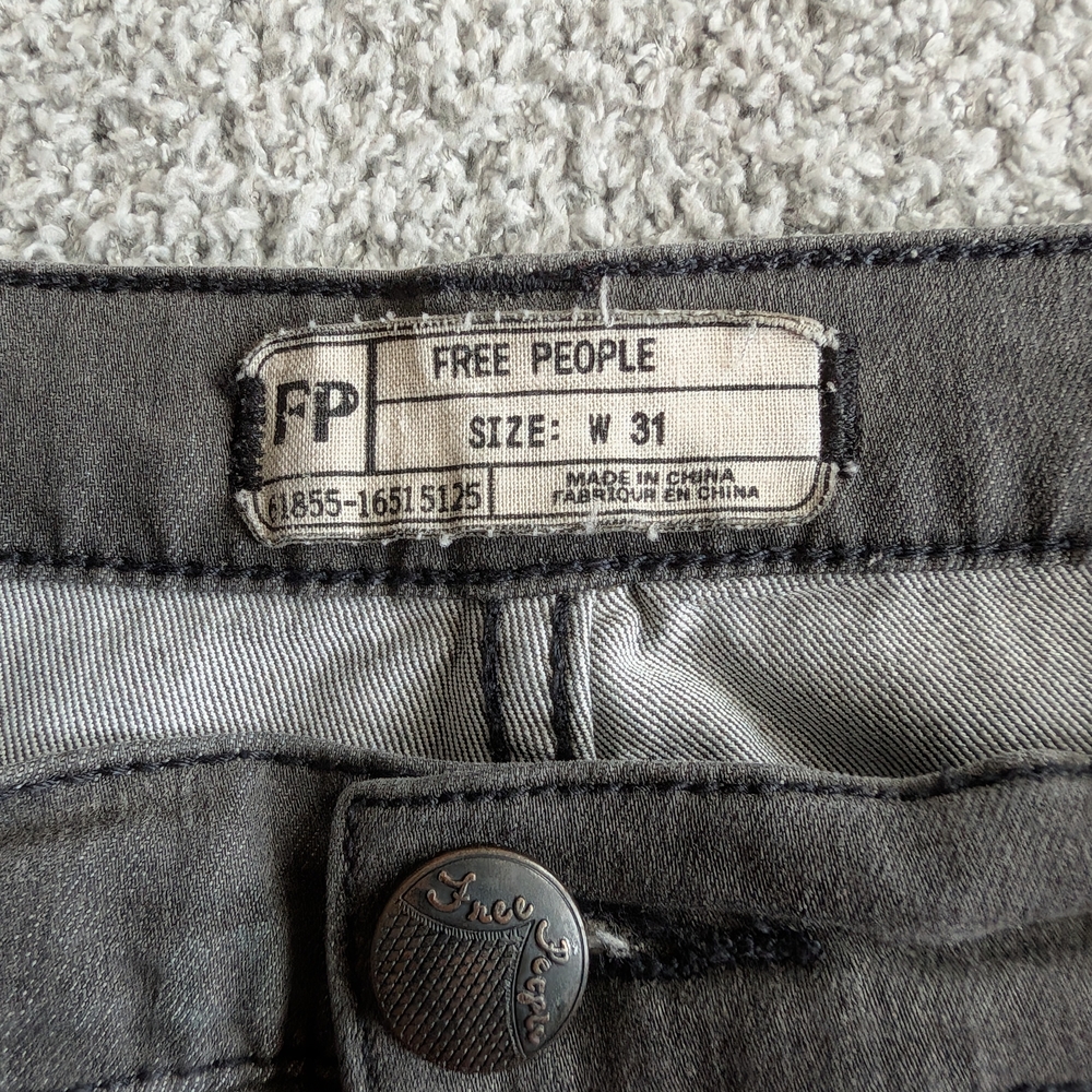 🌼B2G1🌼 Free People Gray Straight Jeans - Picture 4 of 7